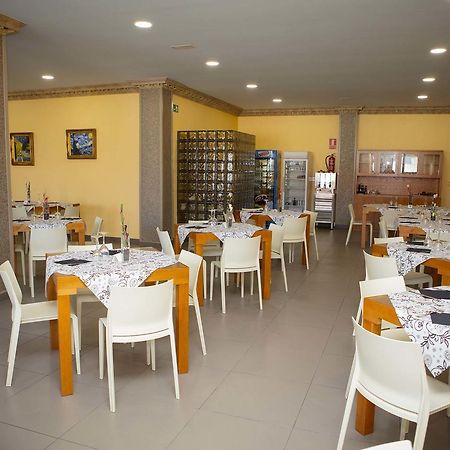 Hotel Simancas Bagian luar foto